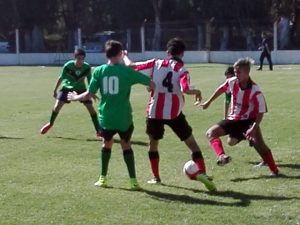 QUILMES RECIBIÓ A vULLA EN EL COMPLEJO