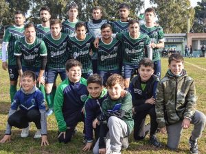 Villa y 3 puntos de oro